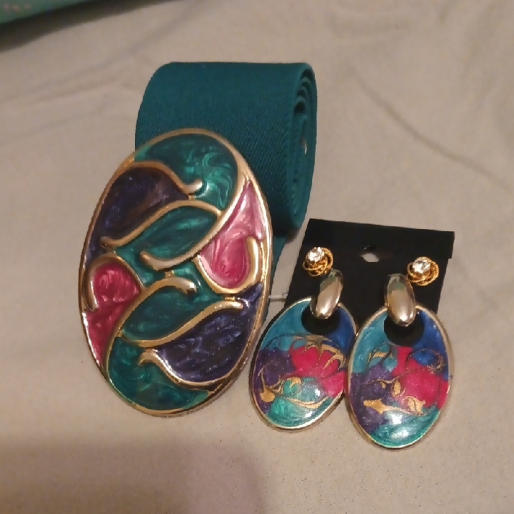 Vintage Gold and Purple Elegant Belt and Earrings